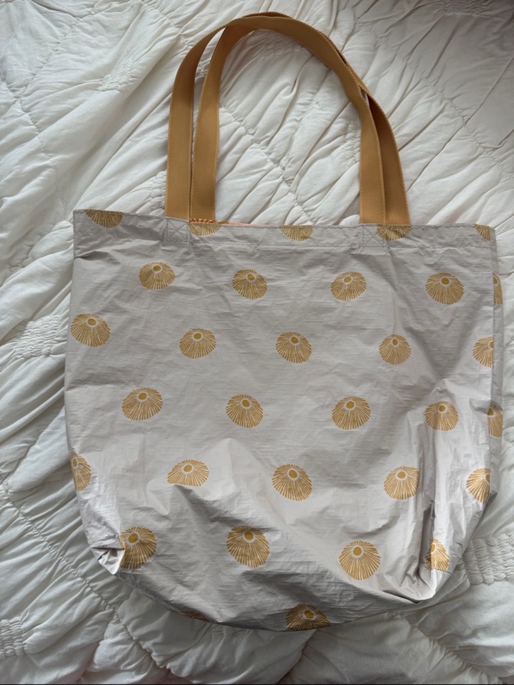 ALOHA Collection Big Show Opihi Dot Tote - Picture 7 of 7